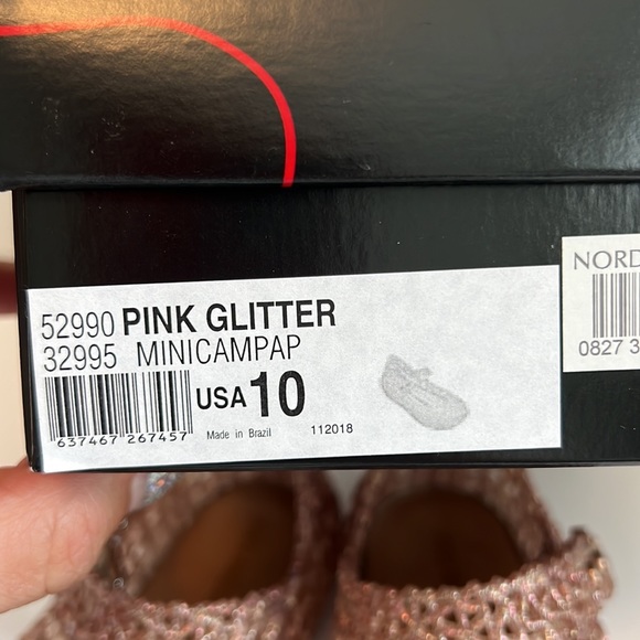 Mini Melissa - Picture 7 of 9